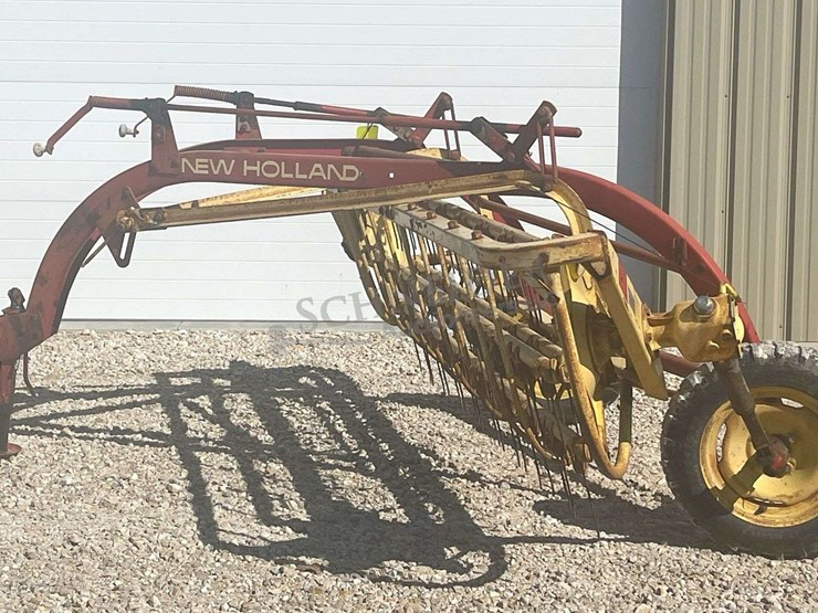 new-holland-256-image-4