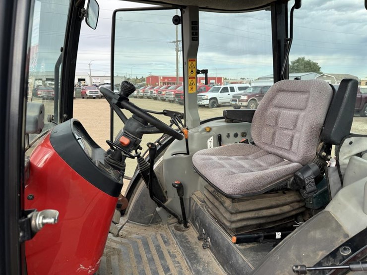2009-massey-ferguson-3625-image-57