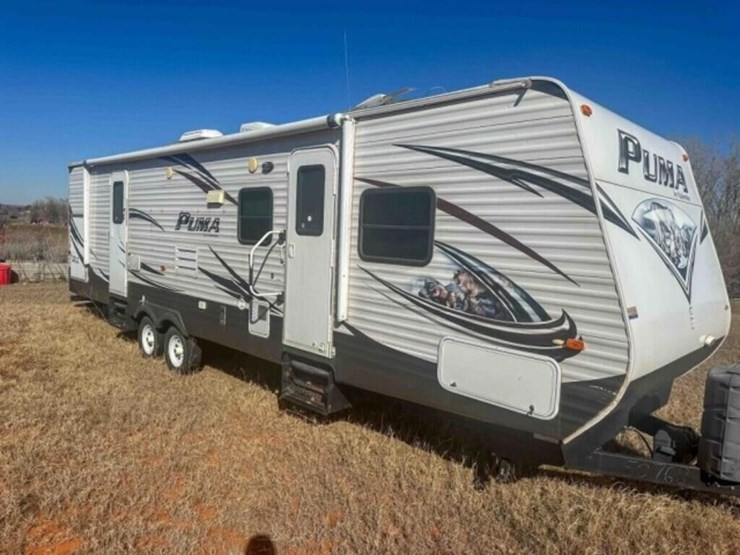 2014-palomino-travel-trailer-image-1