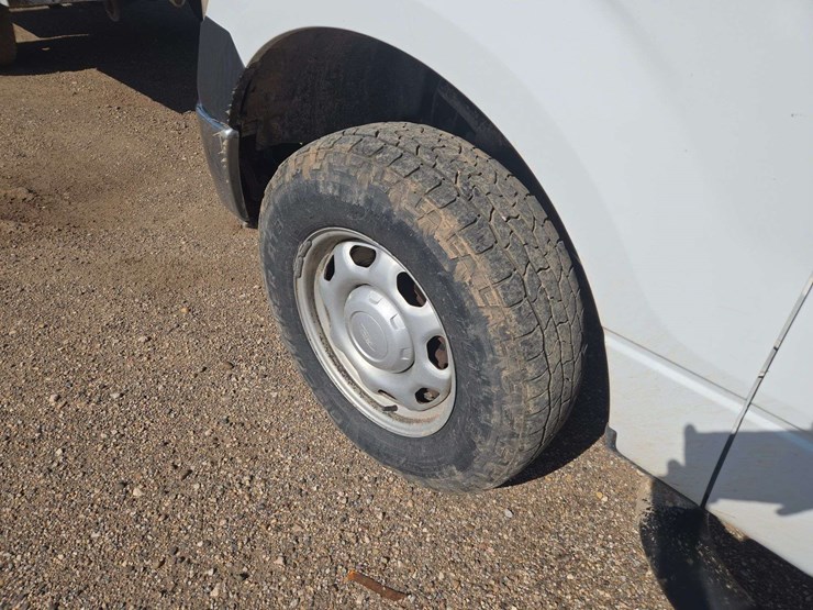 2013-ford-f150-xl-image-7