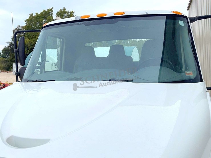 2003-international-durastar-4400-image-13