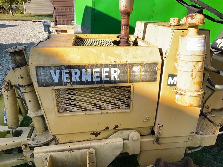 #1365-•-vermeer-m-460-ride-on-trencher-image-14