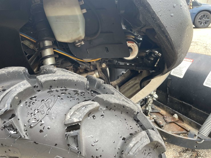 #1381-•-2005-honda-atv-with-snow-plow-(has-registration)-(of)-image-47