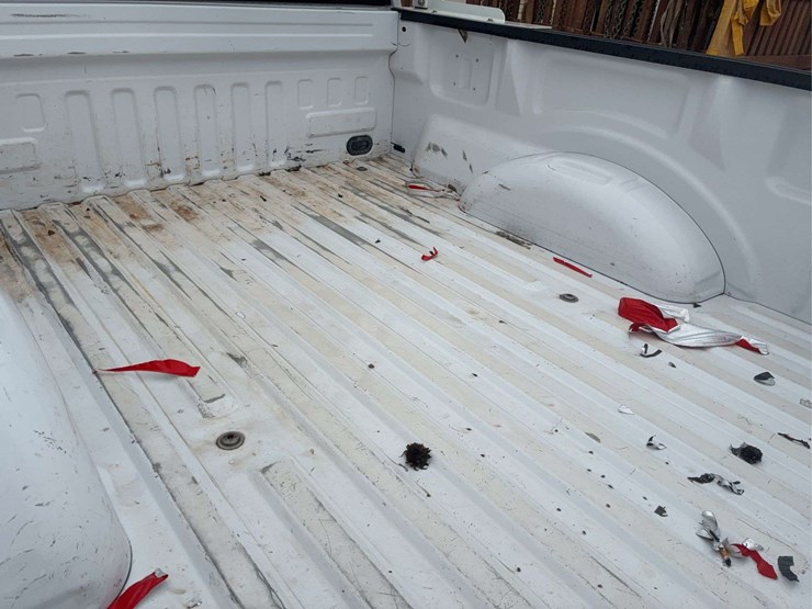 2016-ford-f150-xl-image-5