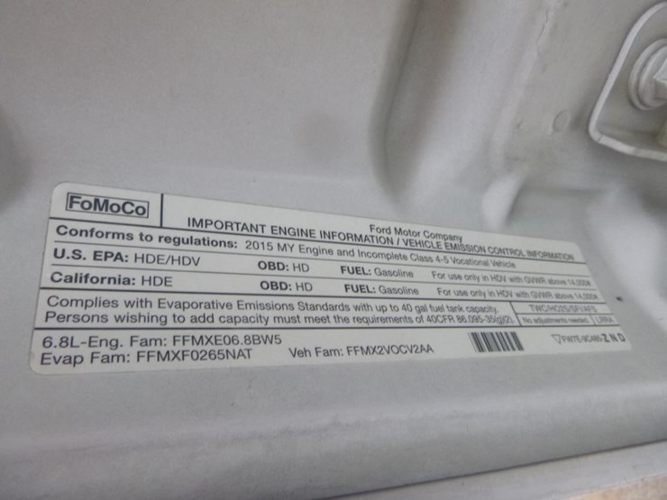 2015-ford-f550-image-32