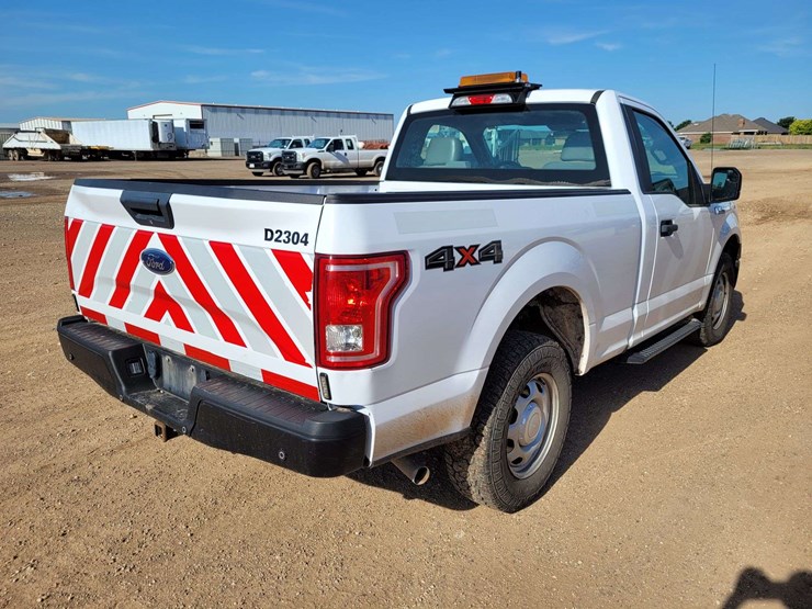 2017-ford-f150-image-3