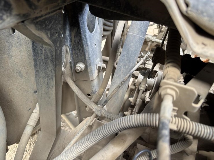 2019-kubota-rtvx1140-image-26