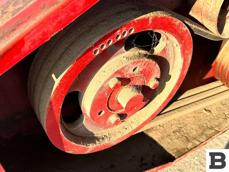 united-farm-tools-fb-150wh-topper-image-15