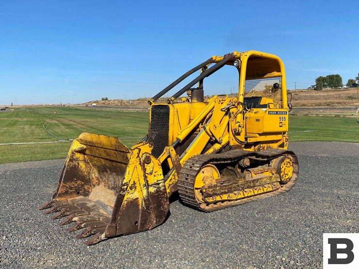 john-deere-555-image-1