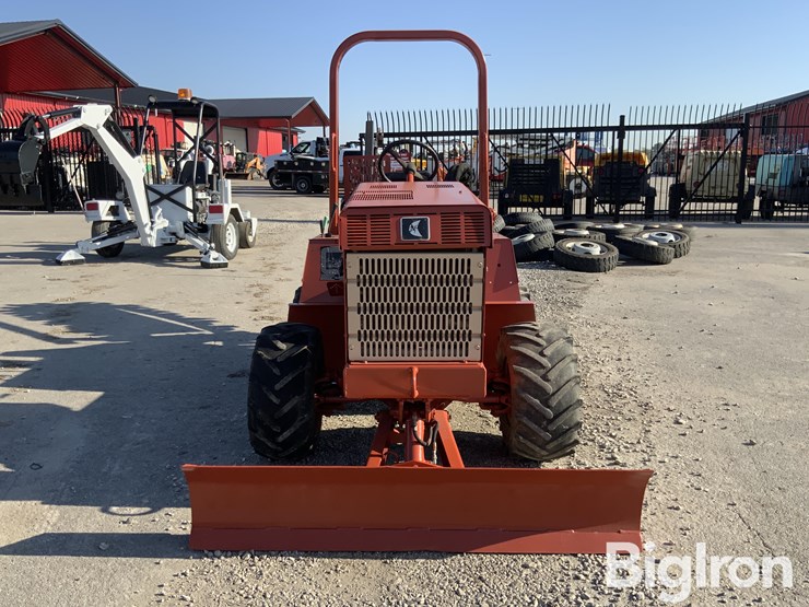 2000-ditch-witch-3700dd-image-2