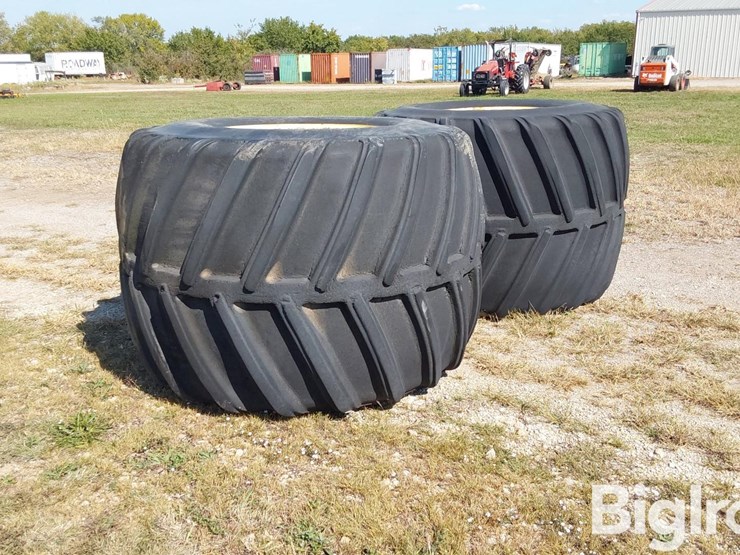 firestone-flotation-23-deep-tread-38x50.00x32-floater-tires-&-rims-image-3