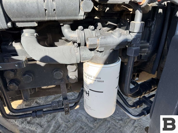 2014-new-holland-t4.105-image-49