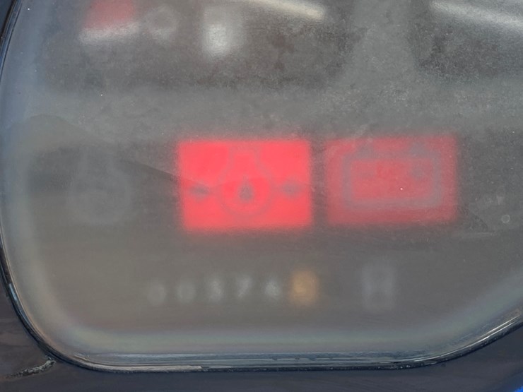 new-holland-tc35d-image-16