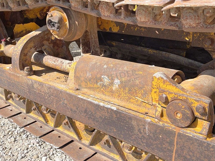 john-deere-450-image-50