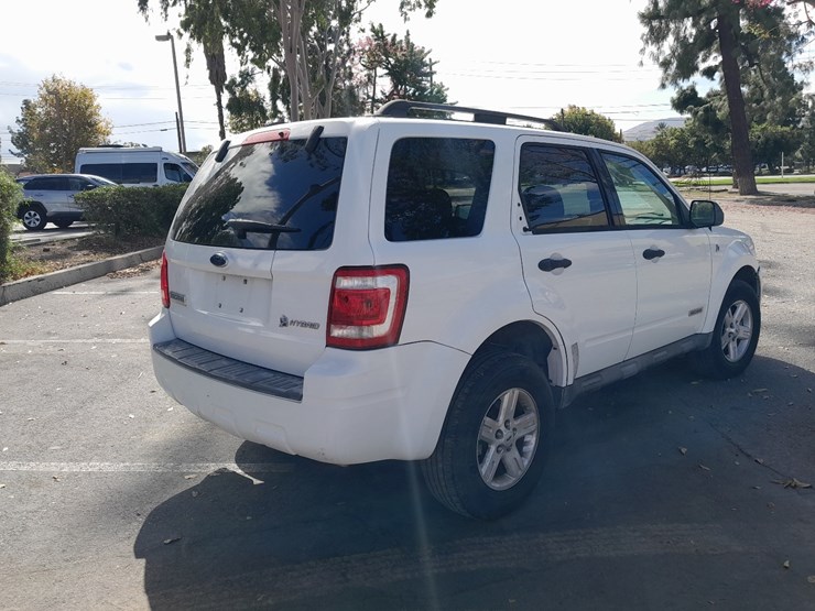 2008-ford-escape-image-4