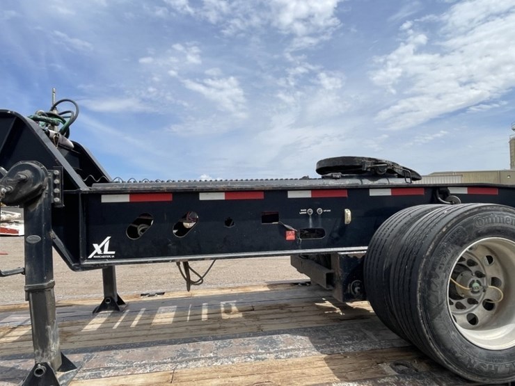 2015-specialized-xl-image-35