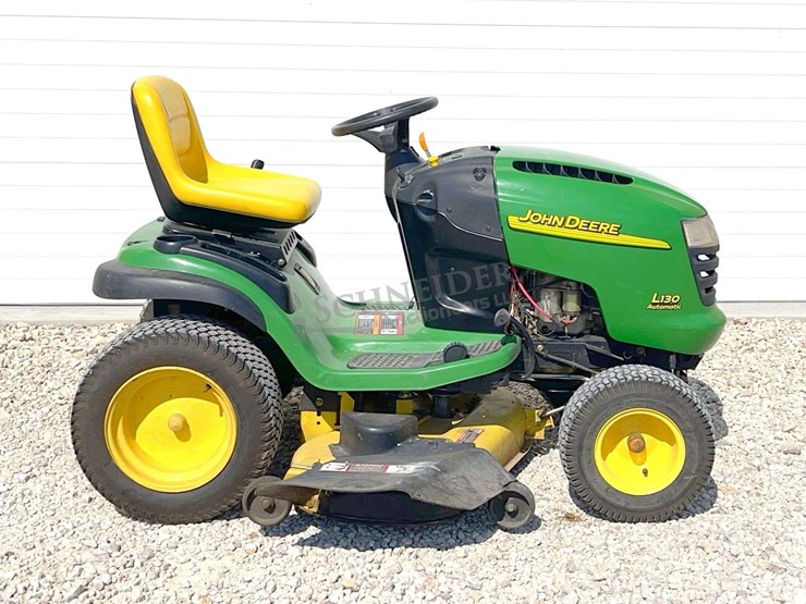 john-deere-l130-image-3