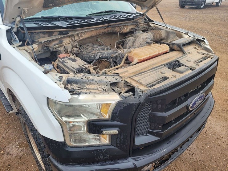 2017-ford-f150-xl-image-12