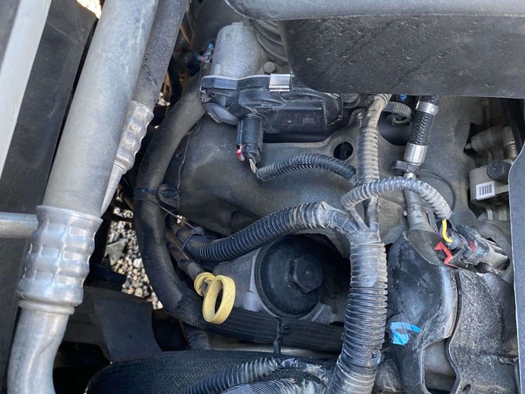 2014-chevrolet-equinox-image-30