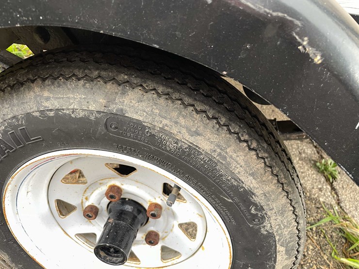 #1384-•-trailer-(no-title)-(of)-image-12