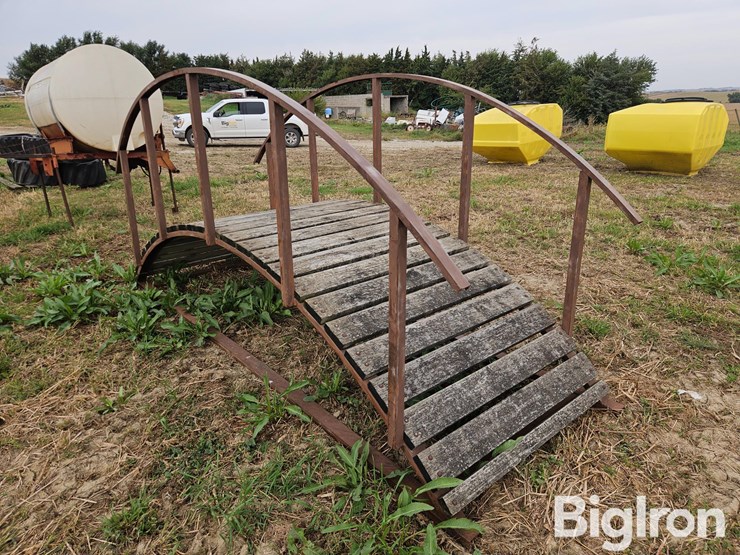 landscaping-bridge-image-5