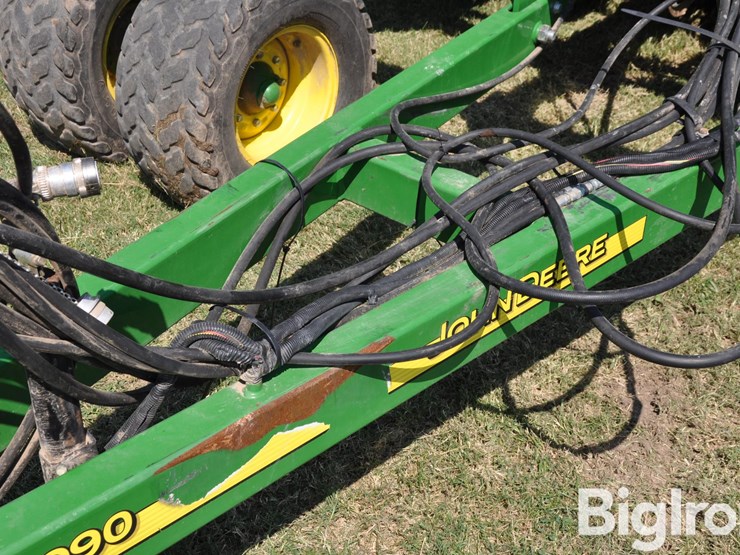 john-deere-1990-image-12