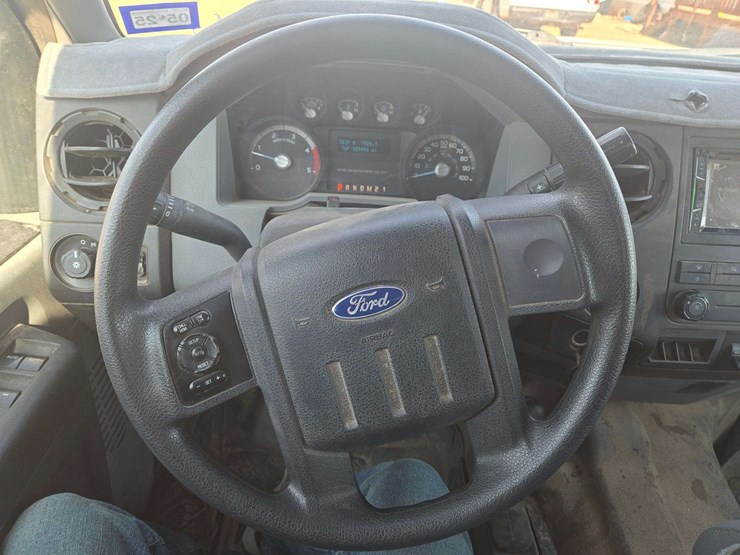 2013-ford-f250-image-15