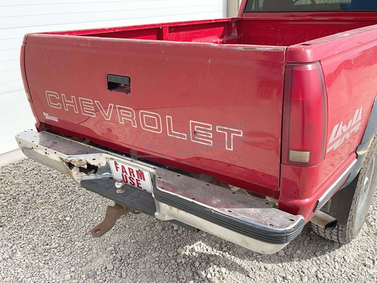 1999-chevrolet-2500-image-23