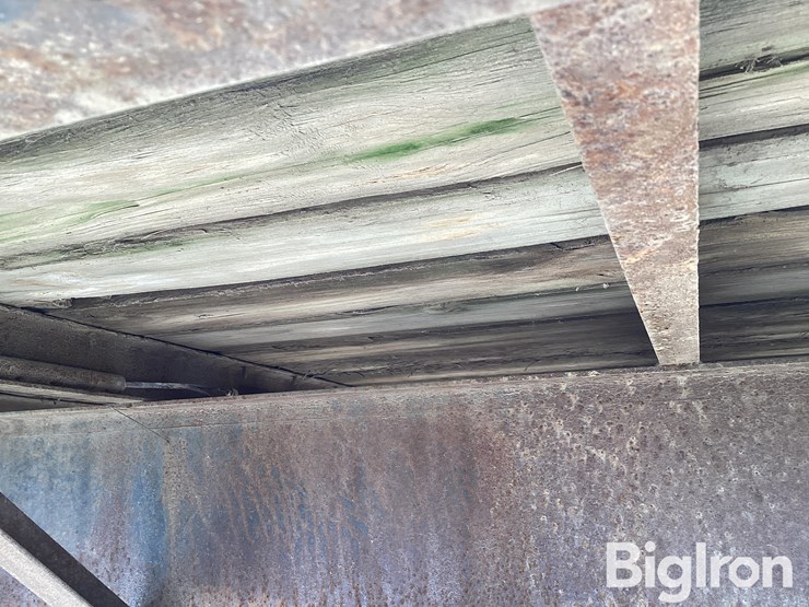 2002-pj-flatbed-image-16