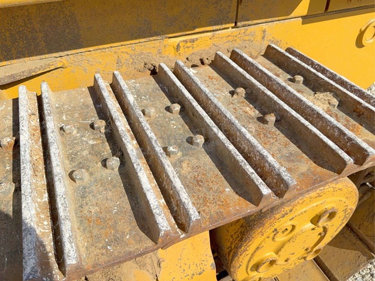 caterpillar-953b-image-64