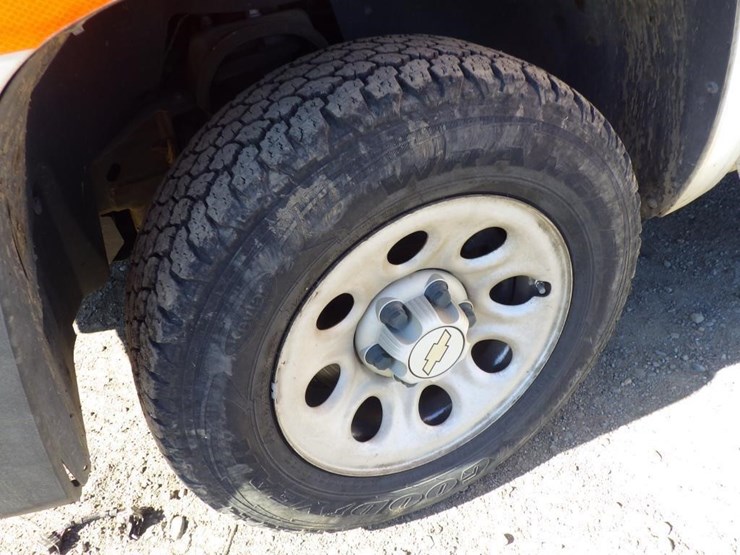 2009-chevrolet-1500-image-11