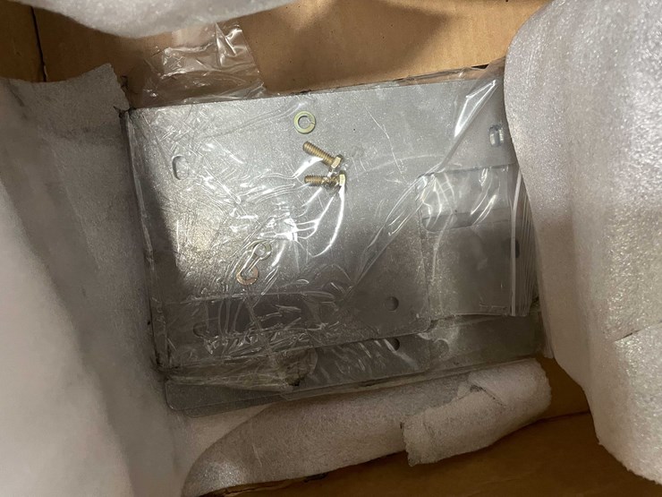 #8618-•-can-am-seat-(f)-image-15