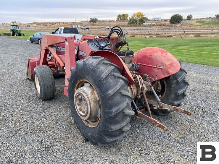 1976-massey-ferguson-245-image-3