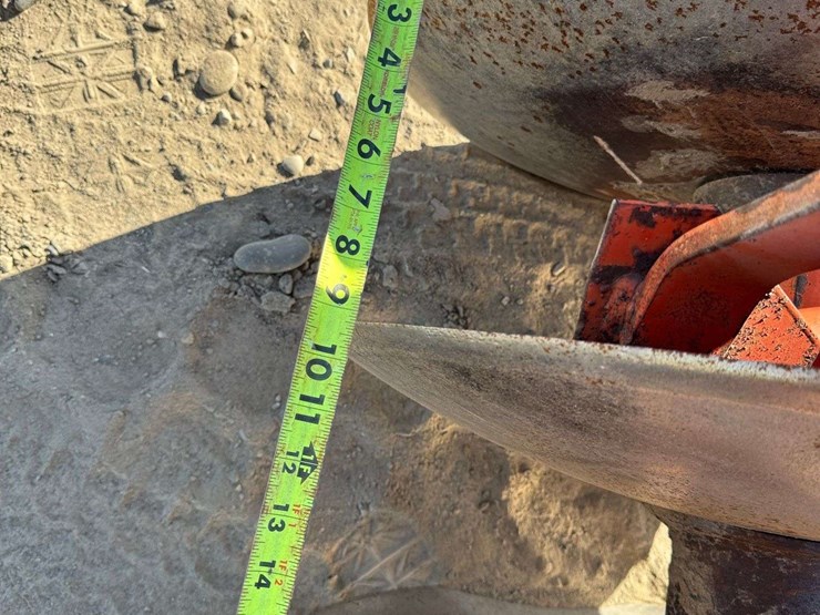 case-g109-146-offset-disc-image-27