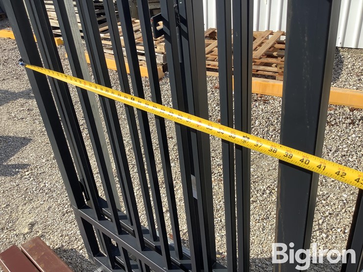 bi-fold-steel-gates-image-20