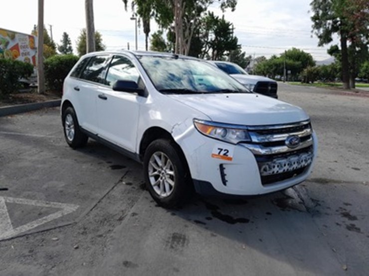 2014-ford-edge-image-1