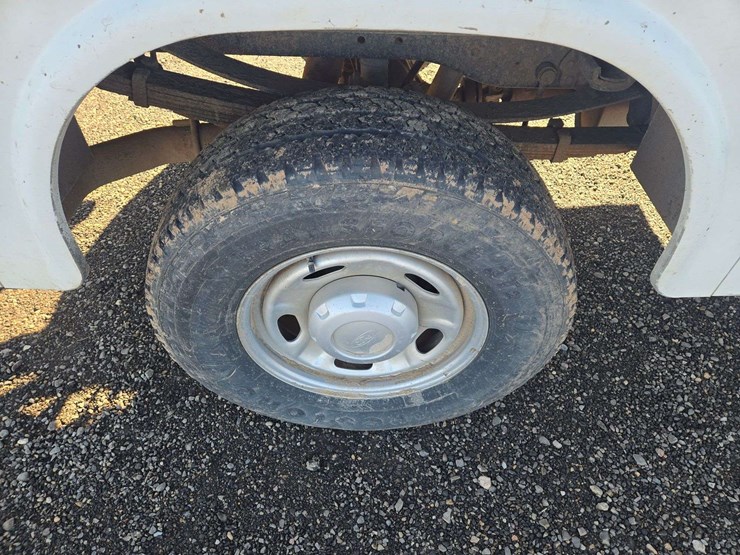 2012-ford-f350-image-10