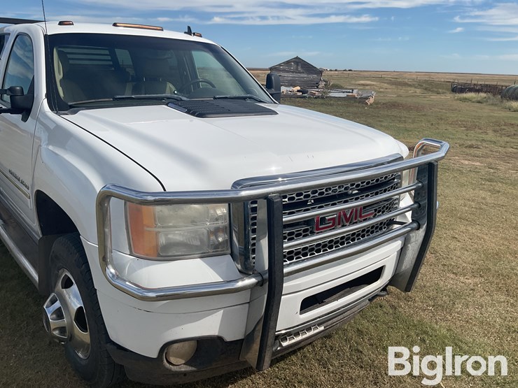 2012-gmc-sierra-3500-image-12