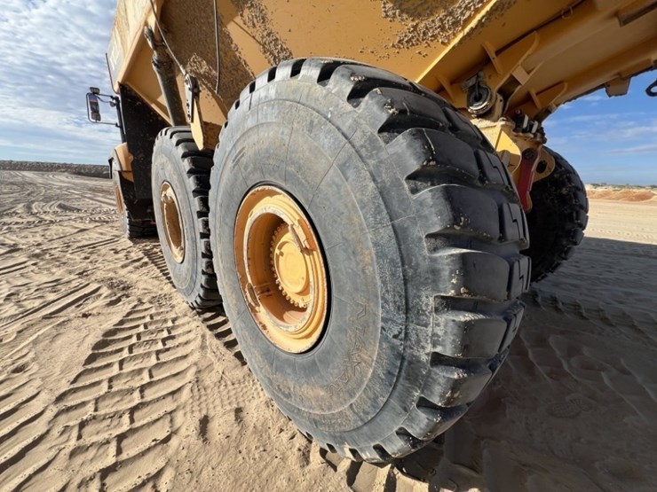 2021-volvo-a60h-image-20