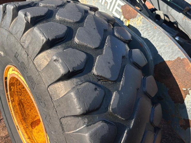 komatsu-wa250pt-5-image-25