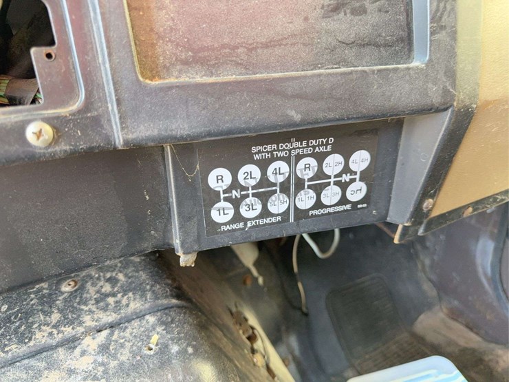 1991-international-4900-image-54