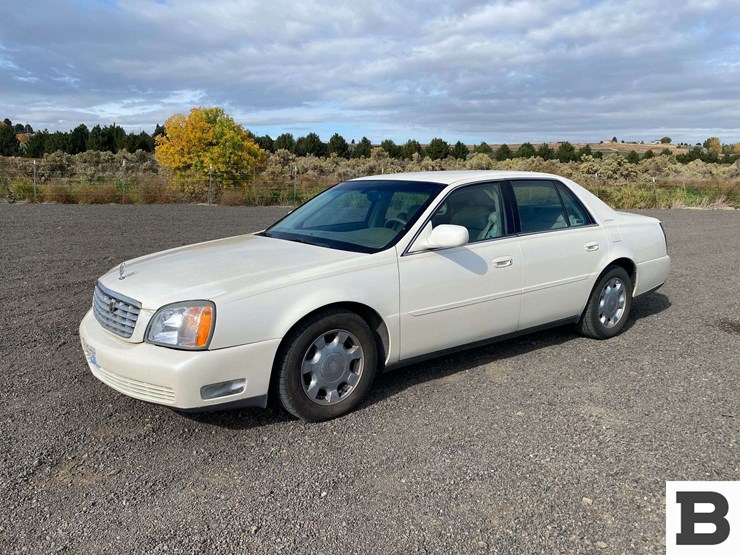 2000-cadillac-deville-sedan-image-2