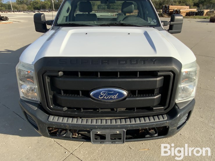 2012-ford-f250-xl-image-10