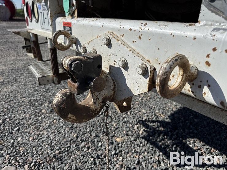 2005-international-durastar-4300-image-18