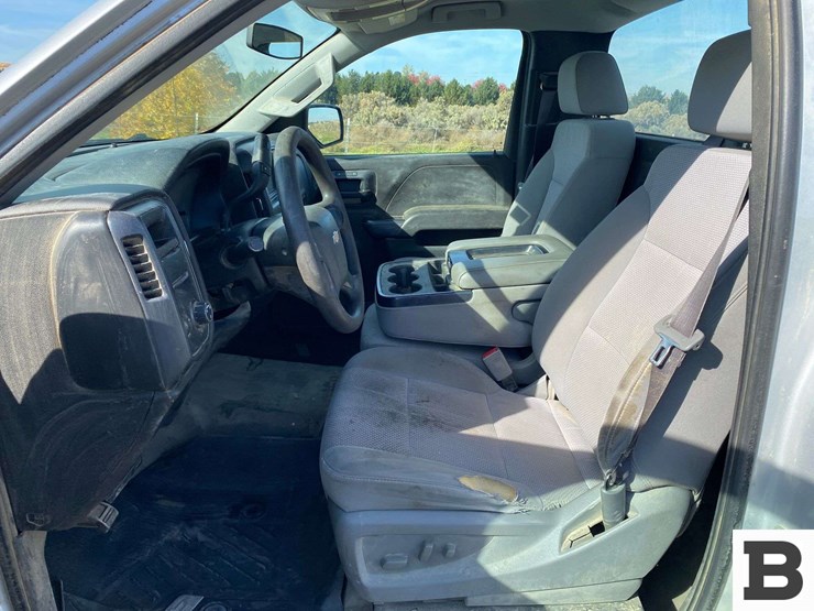 2017-chevrolet-silverado-1500-image-22