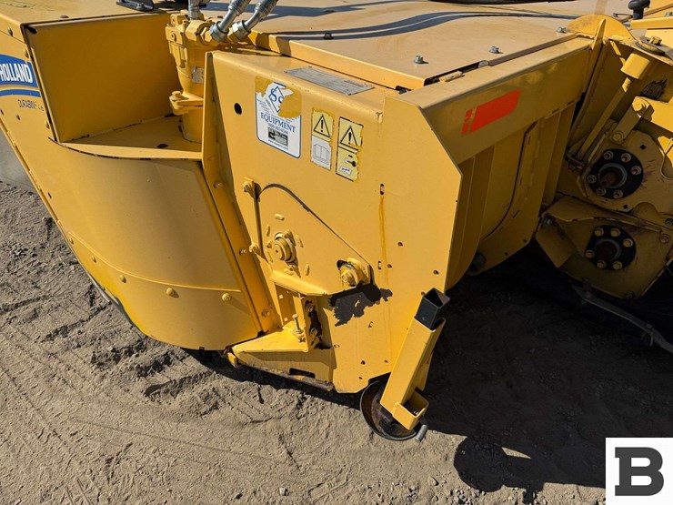 2015-new-holland-speedrower-260-image-18