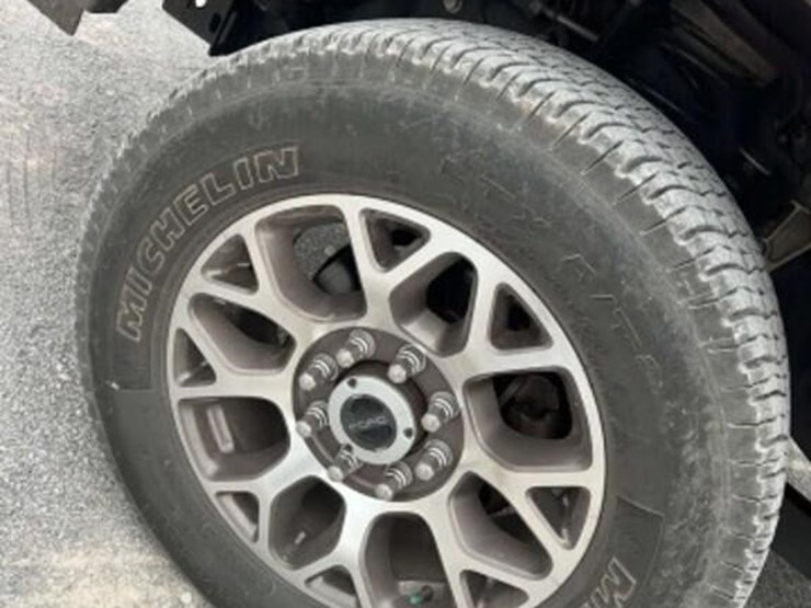 2021-ford-f250-king-ranch-image-19