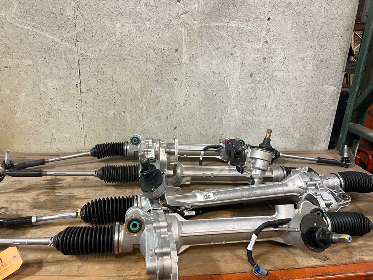 2015-magnum-300-image-1