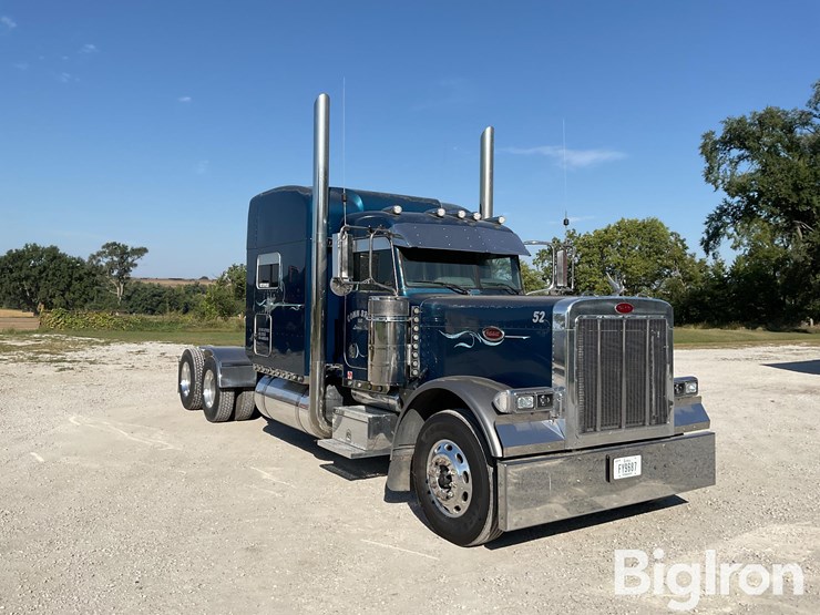 2006-peterbilt-379-image-3