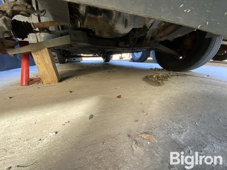 2010-ford-transit-connect-image-14